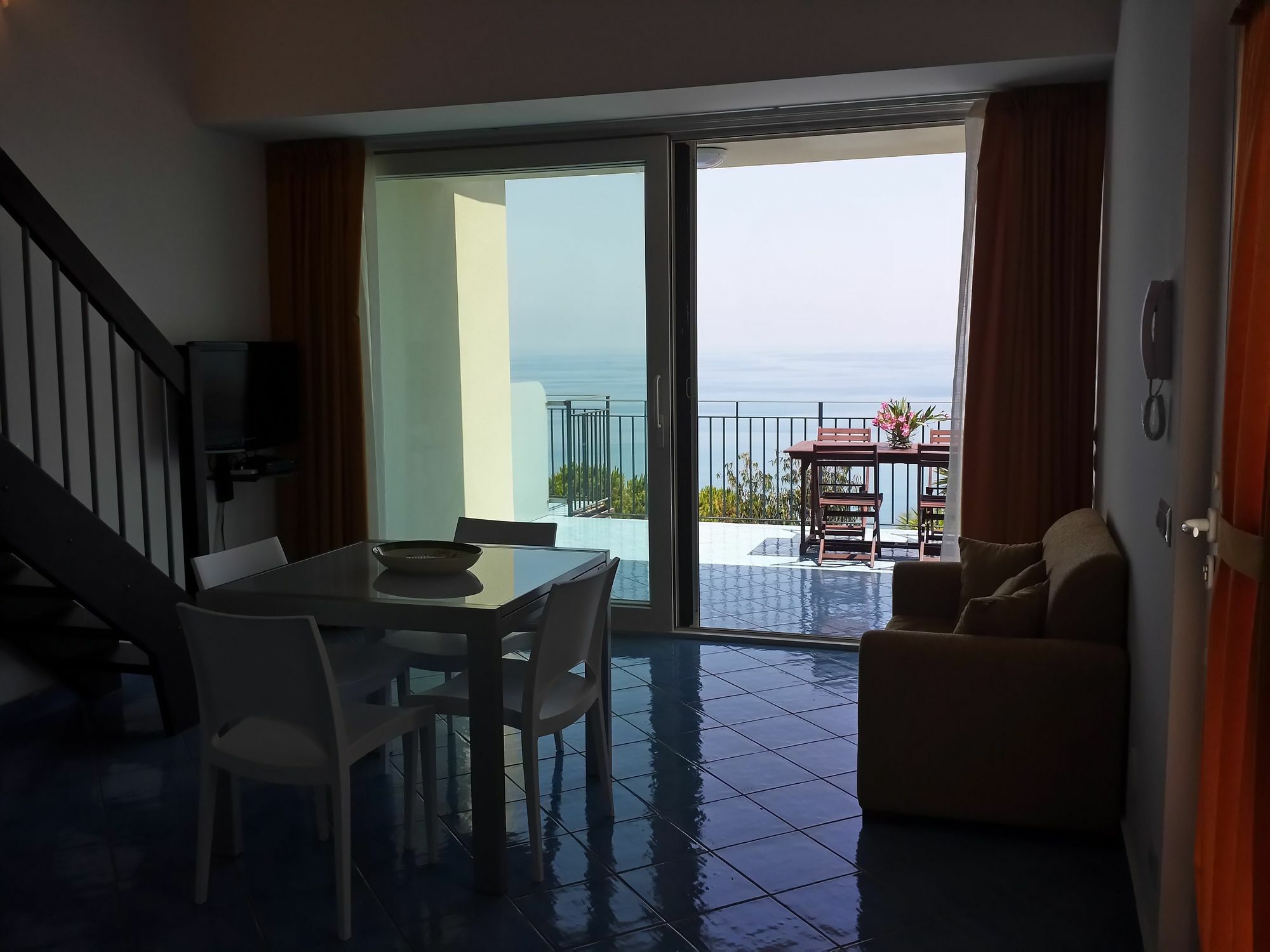 צ'פאלו Residence Magara מראה חיצוני תמונה
